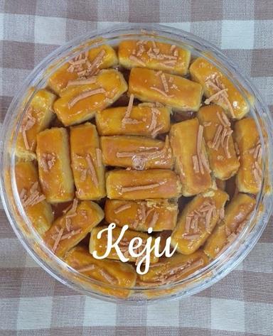 TOKO KUE KERING ENAK