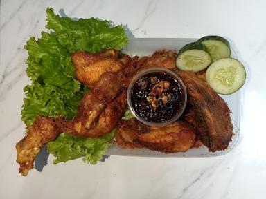 AYAM GORENG ENAK