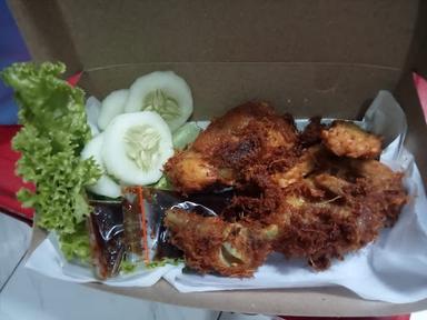 AYAM GORENG ENAK