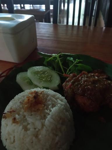 BAKSO ADS (ASLI DARI SOLO)