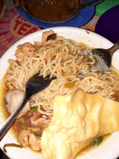 BAKSO AREMA 86 CABANG GAPERTA