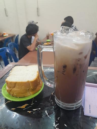 ES COKELAT BURGER HARAPAN