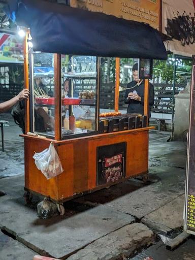 BAKSO BAKAR RAKSASA ABU AHMAD