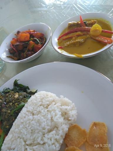 RUMAH MAKAN AMAL JAYA