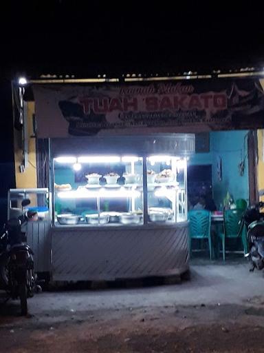 RUMAH MAKAN TUAH SAKATO