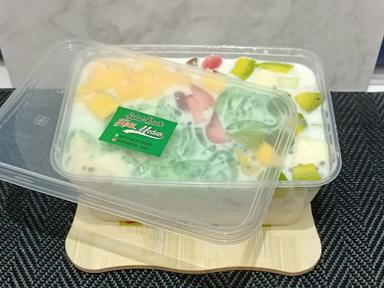 SALAD BUAH HOKI MEDAN - SUNGGAL