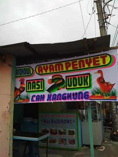 WARUNG AYAM PENYET MAS BAIDHOWI