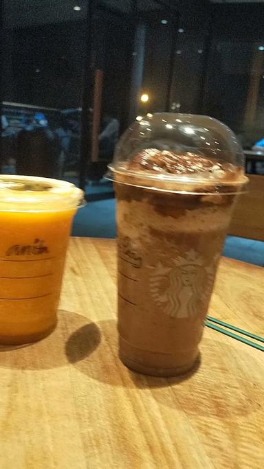 STARBUCKS - CEMARA ASRI