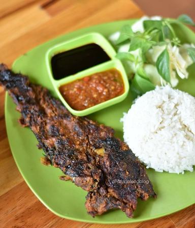 IKAN BAKAR MBAK INUN