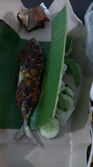 IKAN BAKAR MBAK INUN