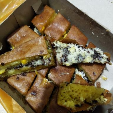 MARTABAK ARUM TERANG BULAN