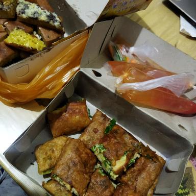 MARTABAK ARUM TERANG BULAN