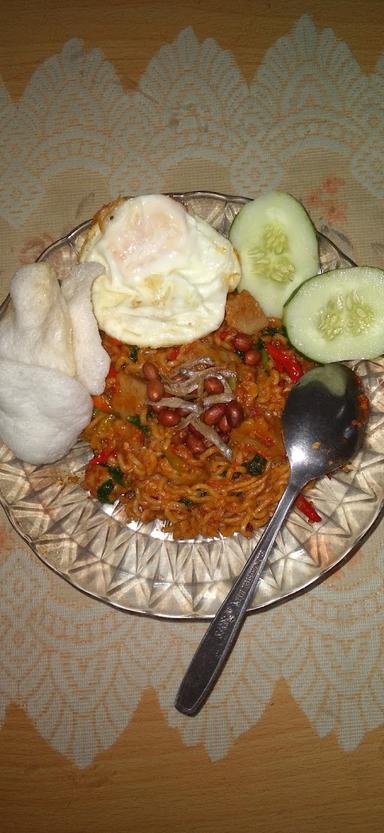 WAROENG NASI GORENG