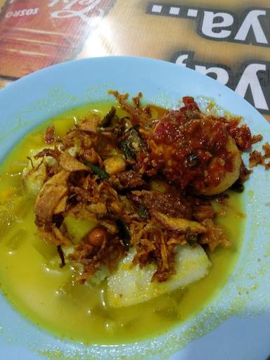 WARUNG NASI GURIH TENDA BIRU MONA / NENEK