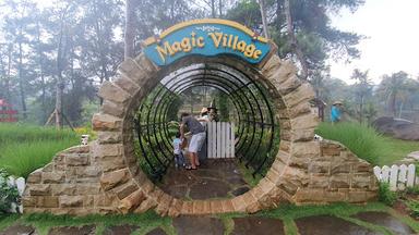 CIMORY DAIRYLAND FARM THEME PARK PUNCAK