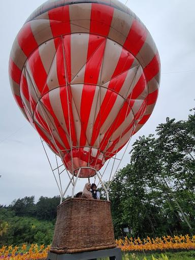 CIMORY DAIRYLAND FARM THEME PARK PUNCAK