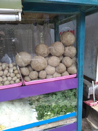 WARUNG BAKSO METEOR UNGU