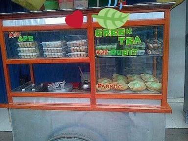 KUE CUBIT BANG IDRIS