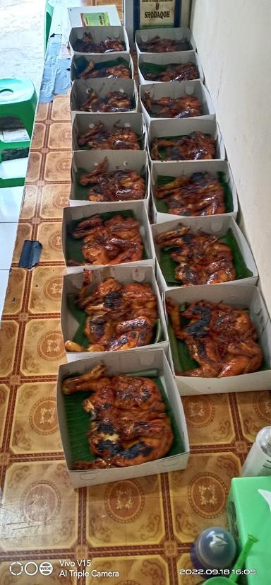 AYAM BAKAR MBOK DARMI