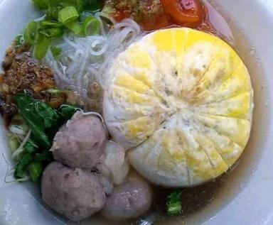 MIE AYAM BAKSO MAMA ANGGI