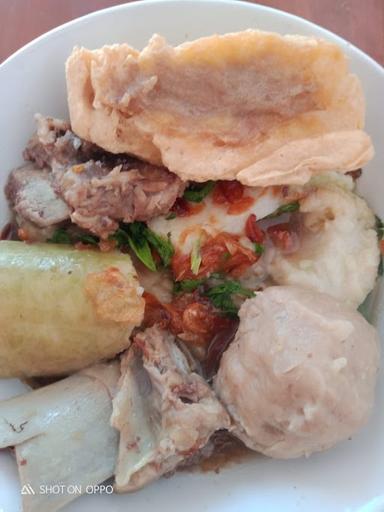 KEDAI BAKSO KRAMAT