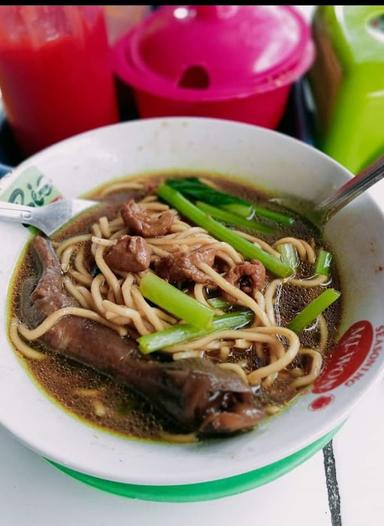 KEDAI MIE AYAM BAKSO MAMA MUDA 3