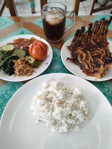 NASI BABI GULING BU JERO