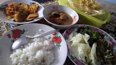 NASI PECEL BUK EMIL