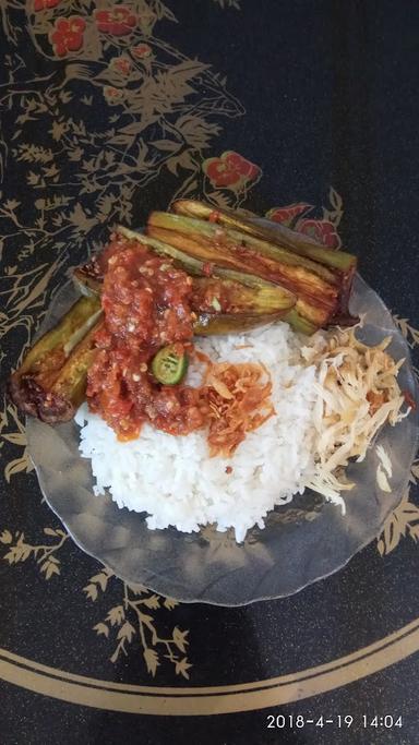 NASI TEMPONG YUDHI