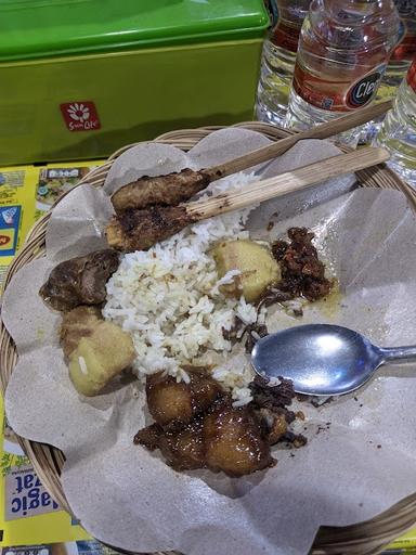 NASI CAMPUR BABI WARUNG PUTRA MARUTI