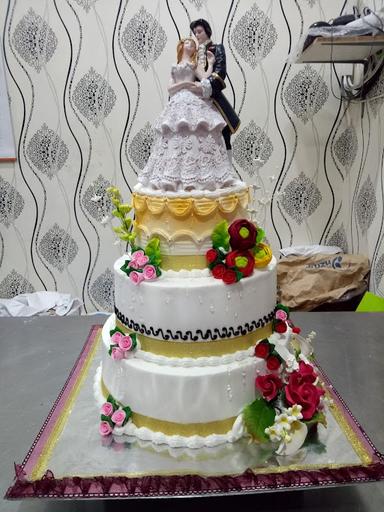 TWINS CAKE & BAKERY WORKSHOP