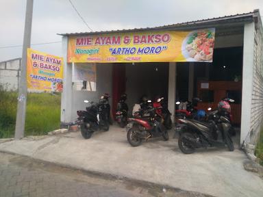 BAKSO & MIE AYAM WONOGIRI ARTHO MORO DRANCANG KEC MENGANTI