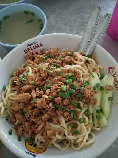 PANGSIT MIE AYAM JAKARTA