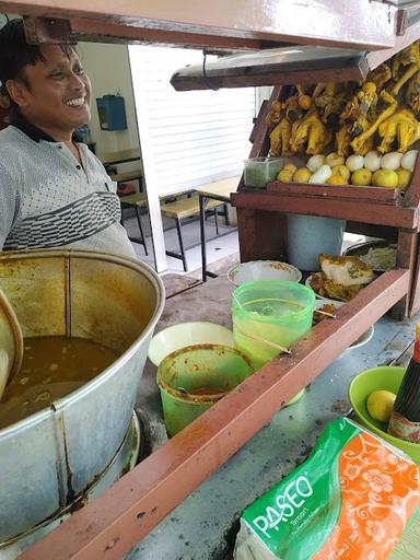 SOTO AYAM CEMARA WANGI