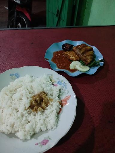 WARUNG CITRA(PECEL LELE & AYAM GORENG)