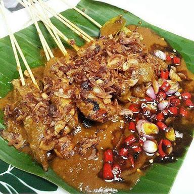 WARUNG SATE MADURA