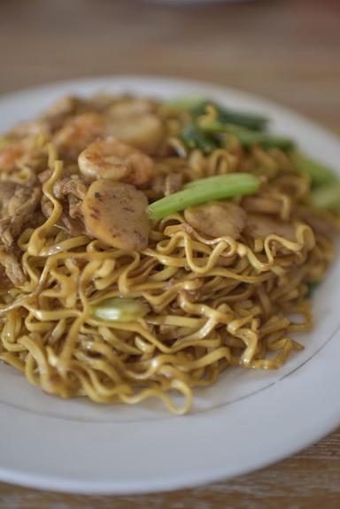 DEPOT A&A SPESIAL MIE AYAM BANDUNG, CABANG KEDIRI - TABANAN