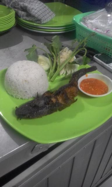 AYAM GORENG ENDANGAN