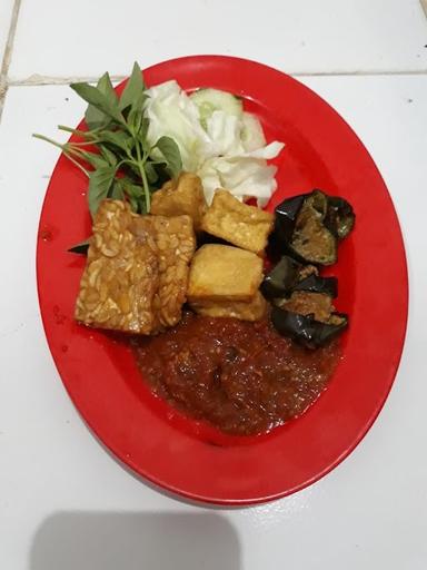 LALAPAN DAN NASI GORENG JAWA TIMUR  BERKAH DO'A IBU