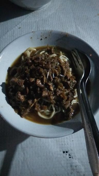 MIE AYAM PA KUMIS