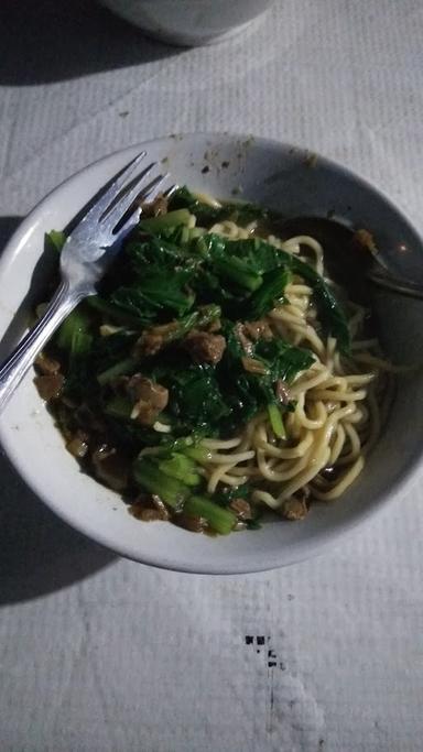 MIE AYAM PA KUMIS