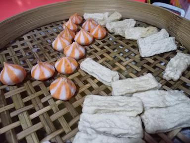 TUKIK DIMSUM