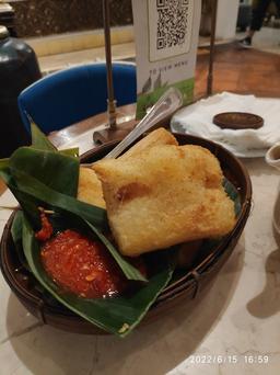 Photo's Kawisari Cafe & Eatery