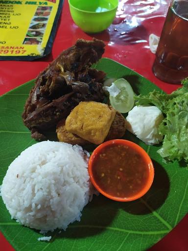 AYAM BAKAR PONDOK HILYA