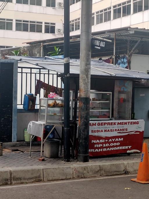 AYAM GEPREK MENTENG