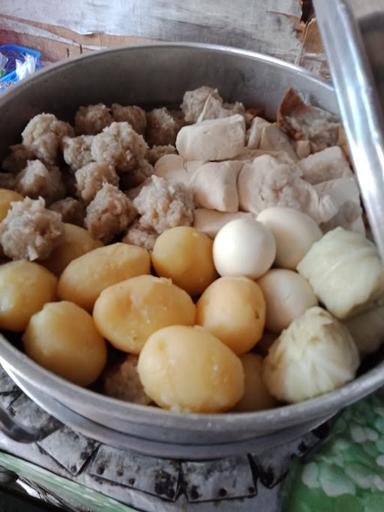 BAKSO TETEH CIKINI