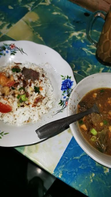 NASI UDUK SOTO & PECEL PENYET BU HJ. MAOLAH