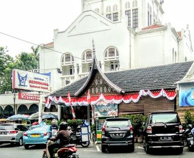 RESTORAN SEDERHANA MASAKAN PADANG