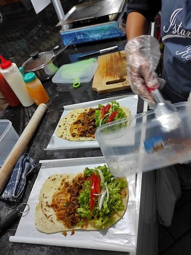 ISTANBUL KEBAB TURKI MERAKURAK