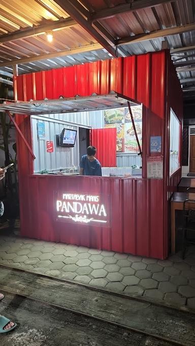 MARTABAK MANIS PANDAWA MERGANGSAN